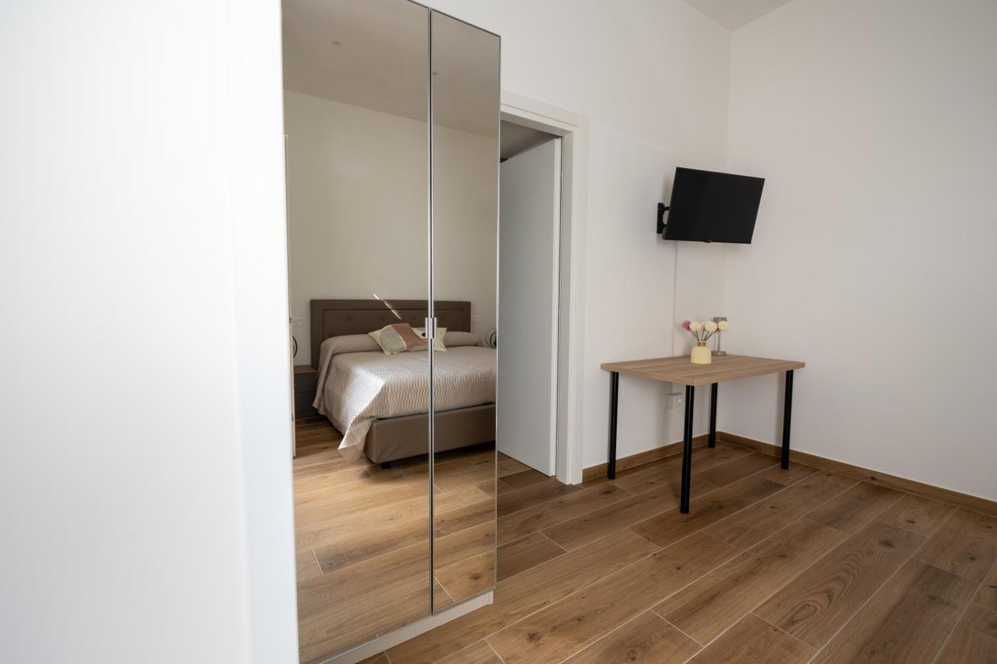 Maraf Rooms Торре-Аннунціата Екстер'єр фото