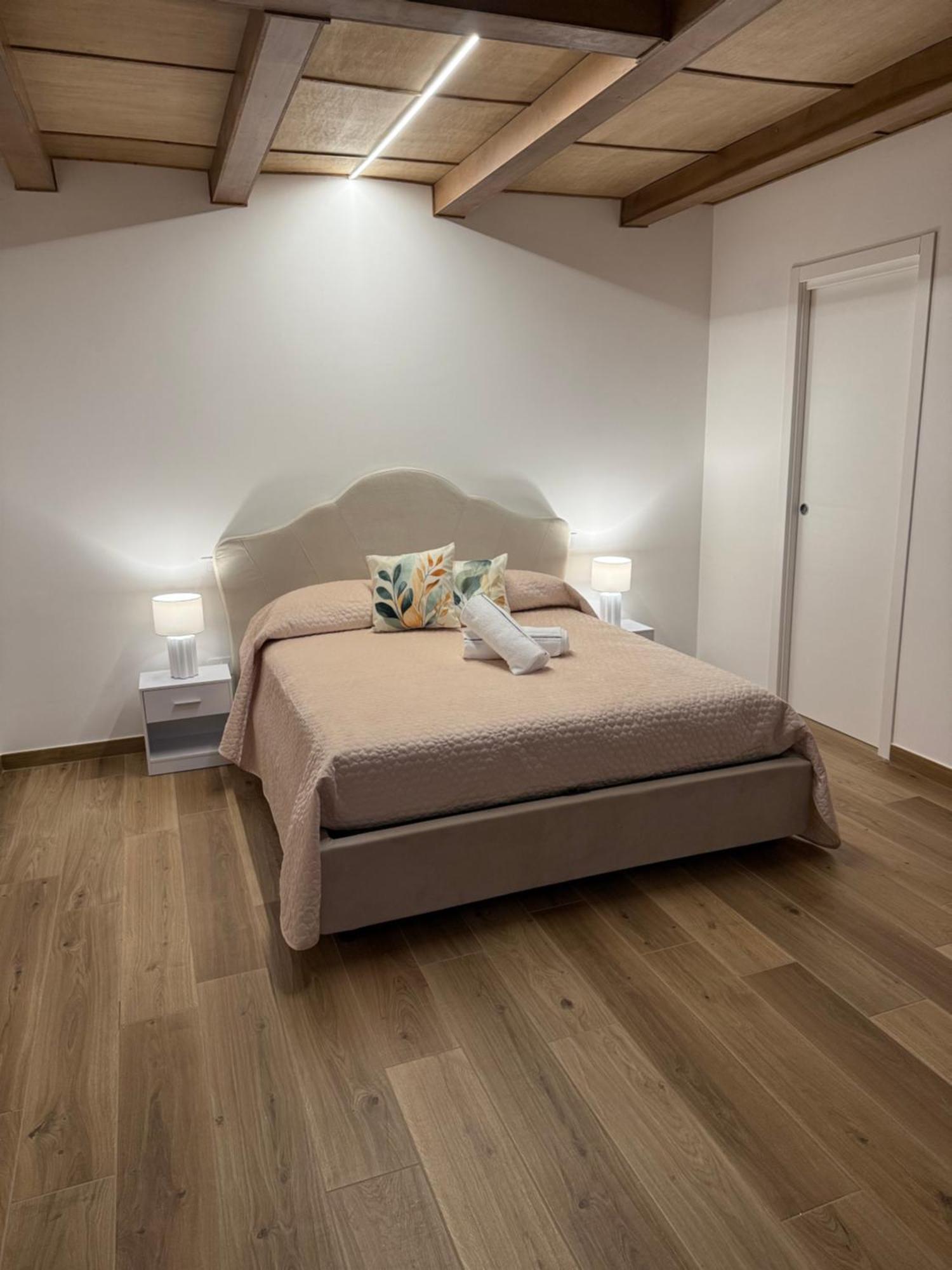 Maraf Rooms Торре-Аннунціата Екстер'єр фото